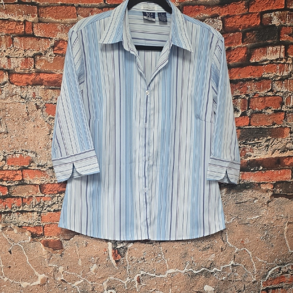 DCC *Missy* Light Blue and White Striped Button Down Shirt, Sz L